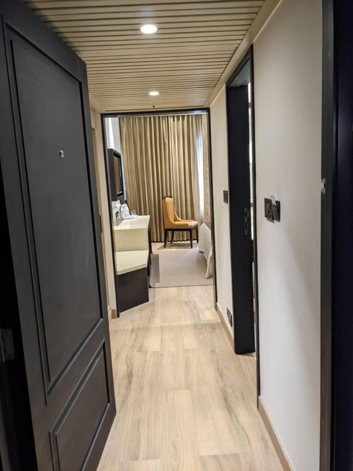 Peerless Hotel Kolkata Luaran gambar
