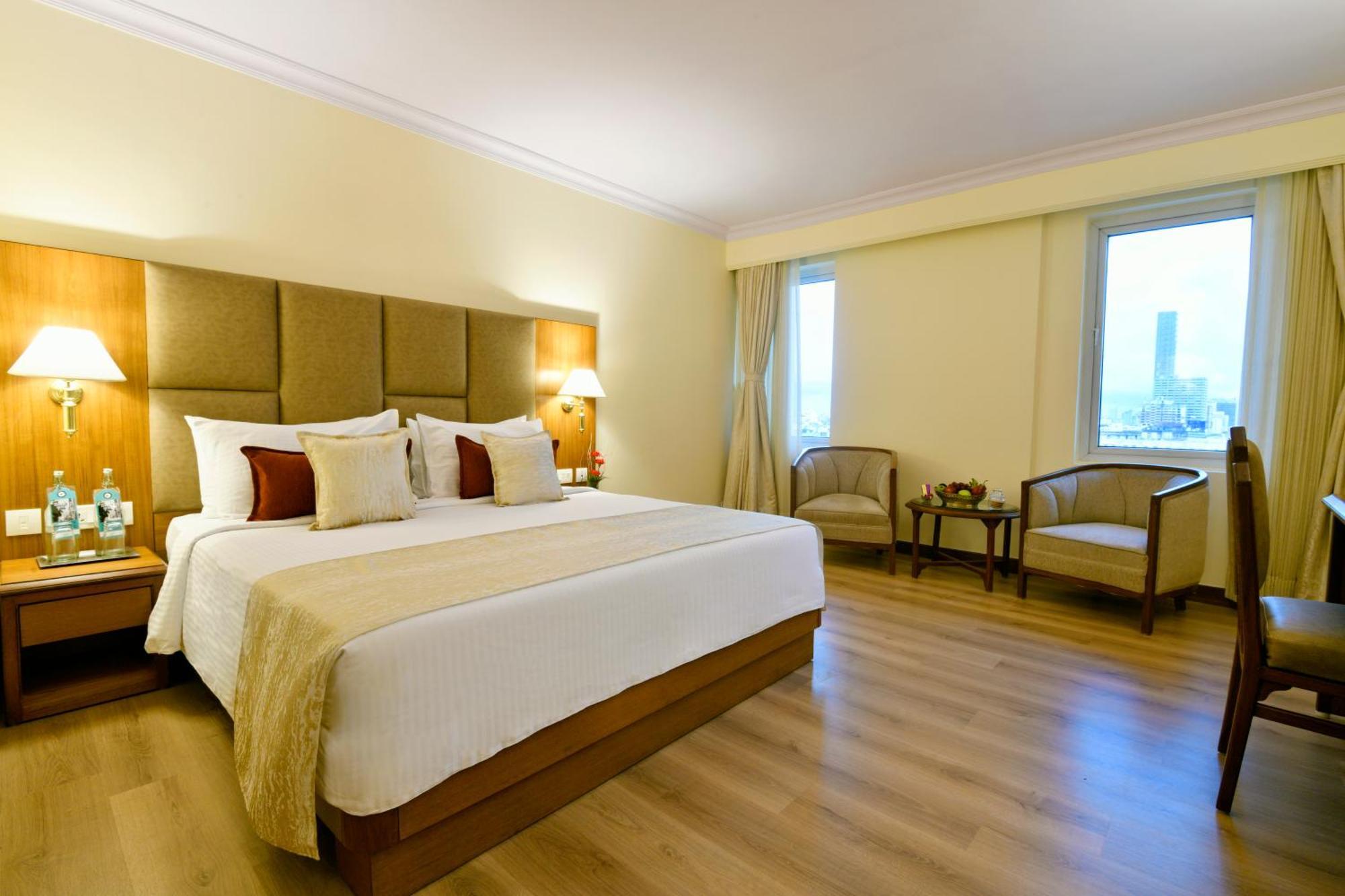 Peerless Hotel Kolkata Luaran gambar