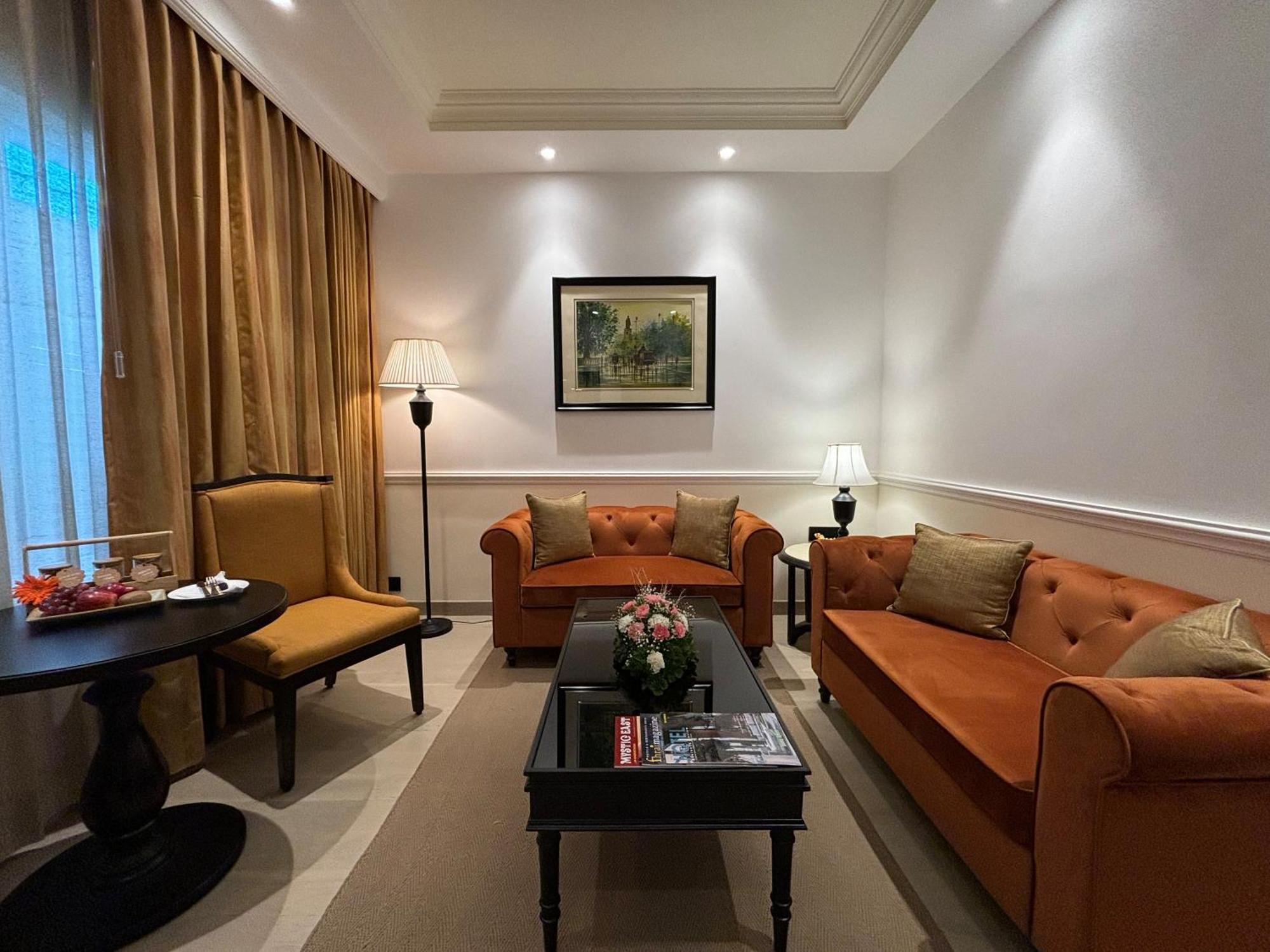 Peerless Hotel Kolkata Luaran gambar