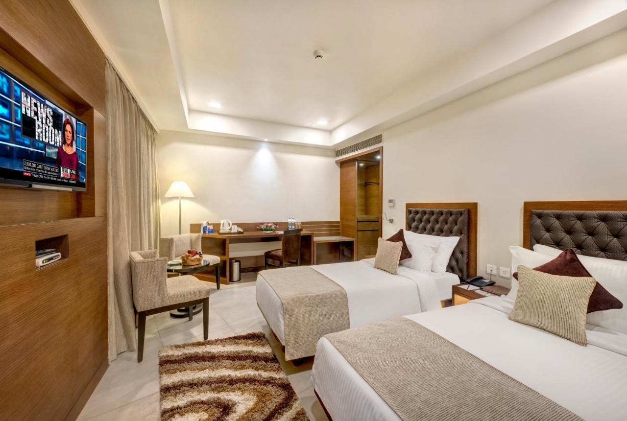 Peerless Hotel Kolkata Luaran gambar