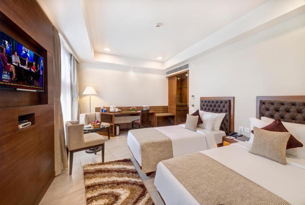 Peerless Hotel Kolkata Luaran gambar